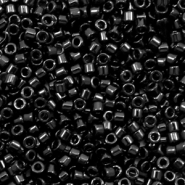 Abalorios Miyuki Delica's 11/0 Opaque black DB-10
