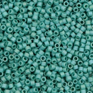 Abalorios Miyuki Delica's 11/0 Duracoat opaque dyed eucalyptus DB-2131