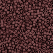 Abalorios Miyuki delica's 11/0 Opaque matte currant brown DB-1584