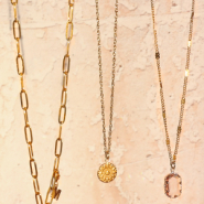 Set de inspiraciones Trucos para crear una colección con cadenas de acero inoxidable