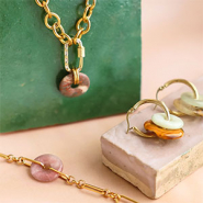 Set de inspiraciones Elegantes diseños de joyería con colgantes de piedra natural donas