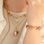 Nuevo  ¡Novedades! Abalorios de cristal chips