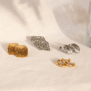 Nuevo  Nuevos pendientes y pulseras de acero inoxidable