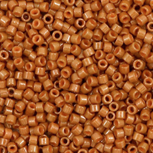 Abalorios Miyuki Delica's 11/0 Duracoat opaque dyed sienna brown DB-2109