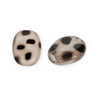 Abalorios acr&iacute;lico con forma de huevo con estampado leopardo Blanco transparente-negro