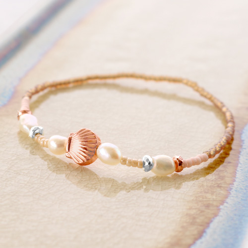 D&eacute;jate inspirar: Bisuter&iacute;a elegante con abalorios hematita, rocallas Miyuki, perlas de agua dulce y fornituras met&aacute;licas DQ