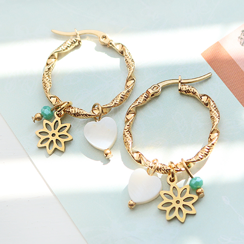 D&eacute;jate inspirar y dise&ntilde;a collares y pendientes de moda con colgantes y entrepiezas de acero inoxidable