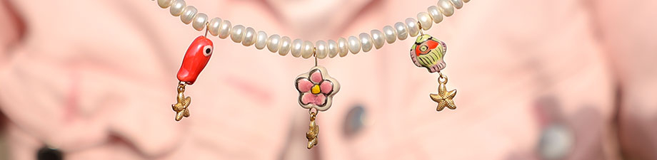 Compra ahora abalorios de cer&aacute;mica