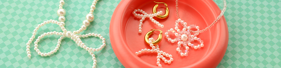 Nuevos y espectaculares colgantes: lazos de perlas 