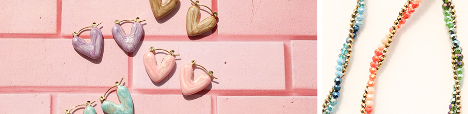 &iexcl;Nuevo! Collar facetado y pendientes de coraz&oacute;n